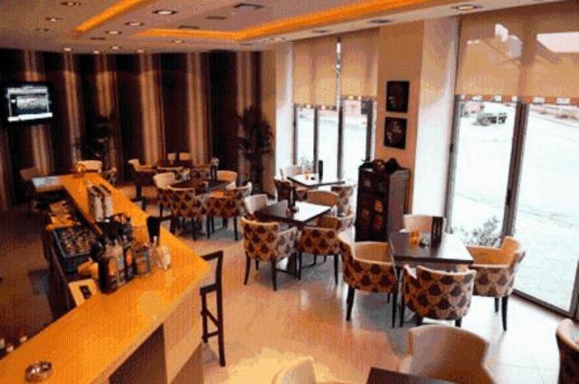 Ionion Hotel كيوبارِسِيا المظهر الخارجي الصورة
